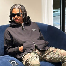 Load image into Gallery viewer, Lymited.Clst Boxy Zip-Up Hoodie